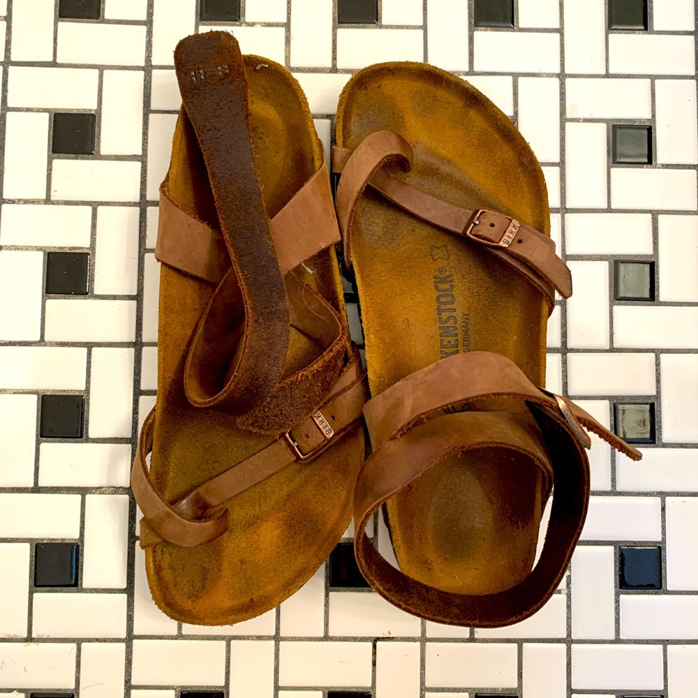 Birkenstock Yaras Like new super cute attractive